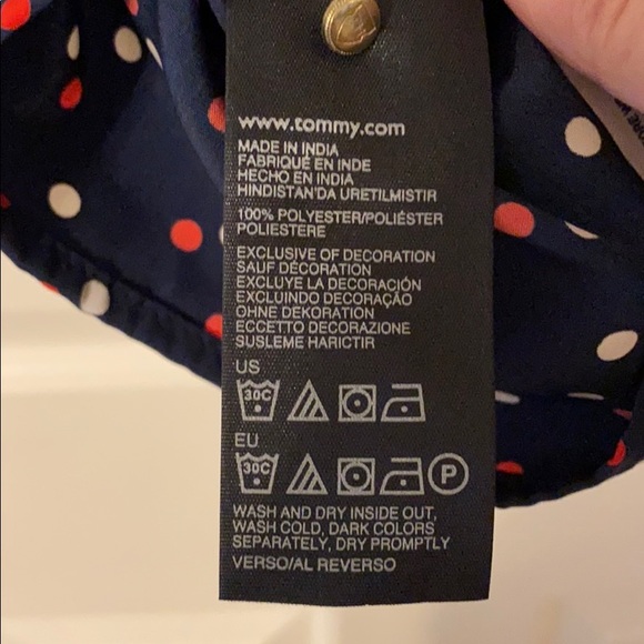Tommy Hilfiger PolkaDot Sleeveless Shirt Like New - Picture 7 of 7